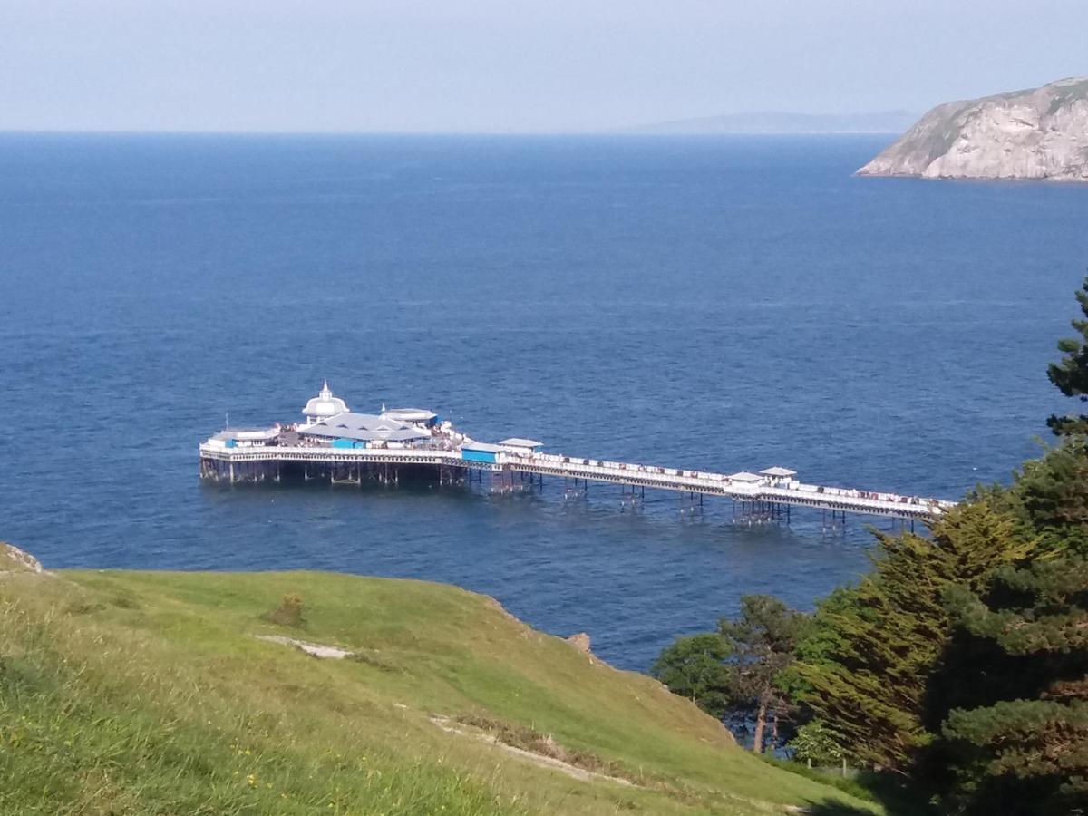 Abbeylands House Villa Llandudno Dış mekan fotoğraf
